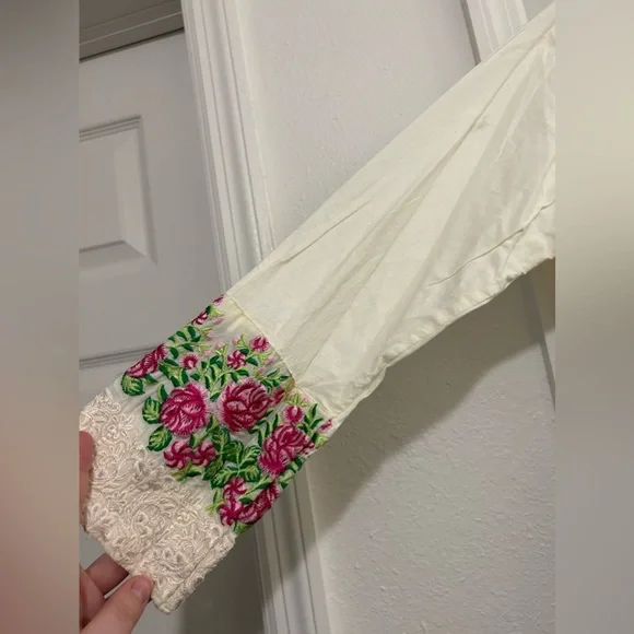 Brand New Pakistani Embroidered Kurti - Picture 4 of 4